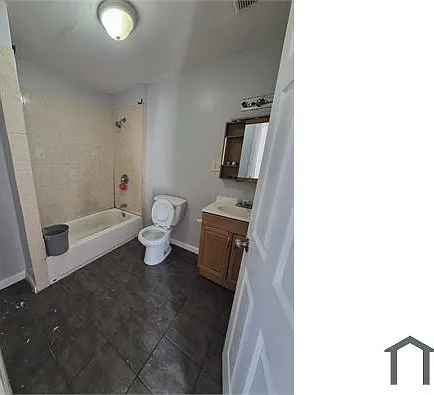 840 S 16th St #1 — Photo 5
