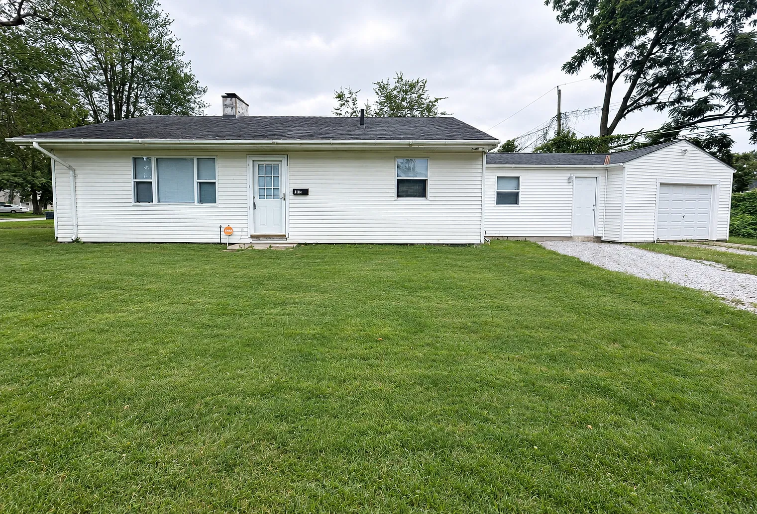 3161 Brownlee Avenue — Photo 1