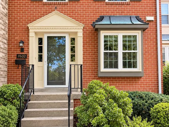 7602 Westlake Ter #19, Bethesda, MD 20817