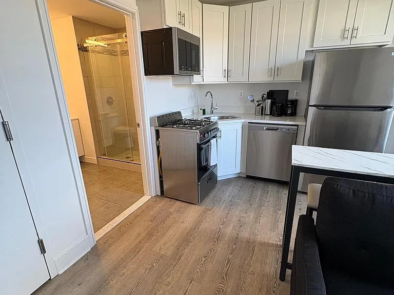 45 W 81st St #10J — Photo 6