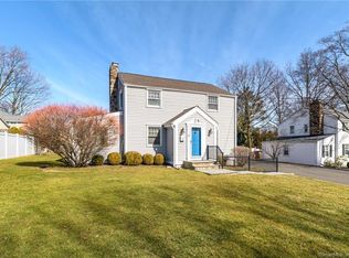 26 Alton Rd, Stamford, CT 06906