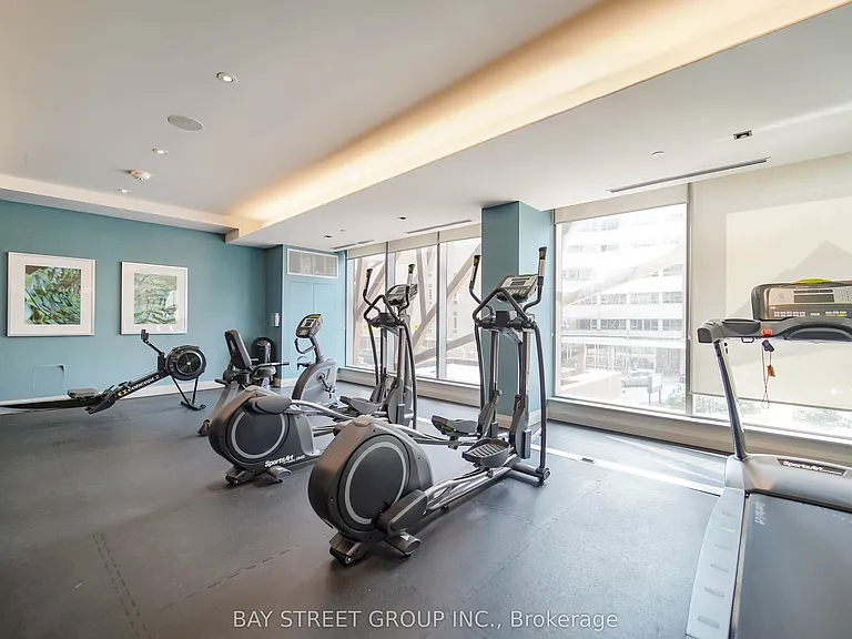 50 Wellesley St E #3102 — Photo 8