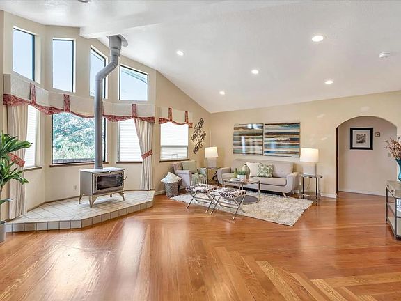 2nd image of 14840 Corralitos Ln