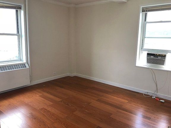 4th image of 2170 Madison Ave APT 11G