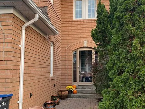 39 Fiddleneck Cres, Brampton, ON L6R 1R3
