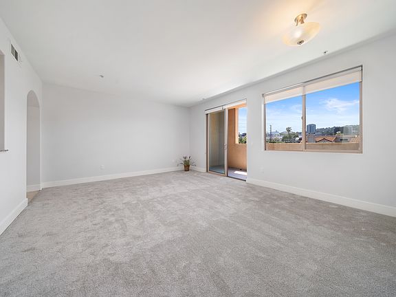 Unit 308 - Living Room