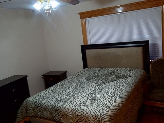 4th image of 4344 Chicago Ave #A