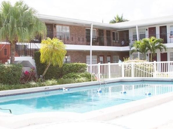 1100 Atlantic Shores Blvd APT 409
