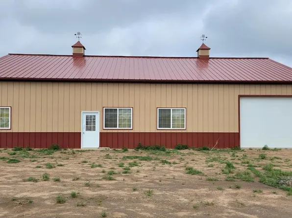 1475 28th Ln, Pueblo, CO 81006