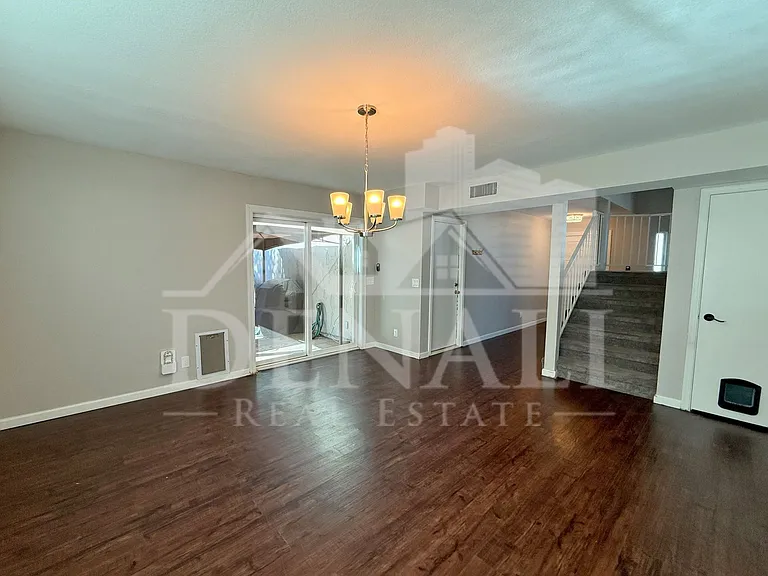 1114 S Surfside Dr — Photo 6