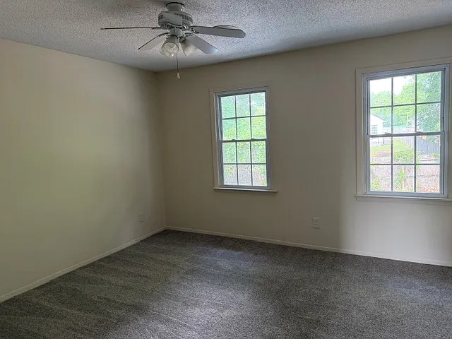1005 W Lee Rd #6 — Photo 7