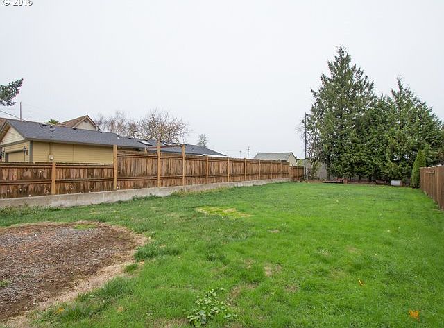2nd image of SE 94th Ave