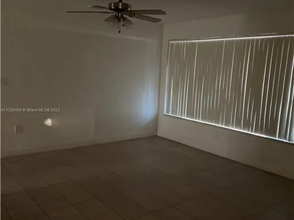 8340 NW 22nd Pl, Miami, FL 33147