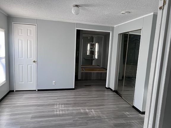5th image of 401 Osprey Dr