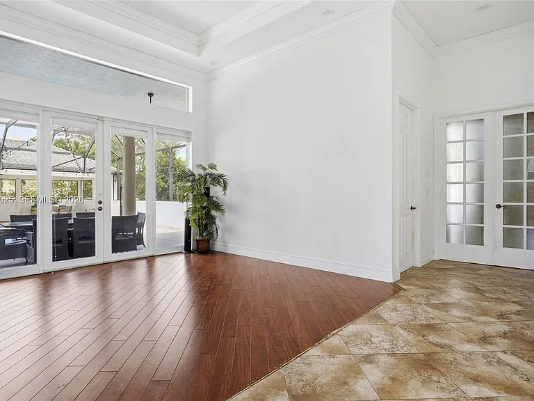 20401 SW 48th Pl — Photo 22