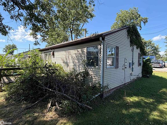 3rd image of 1514 Swanson Ave