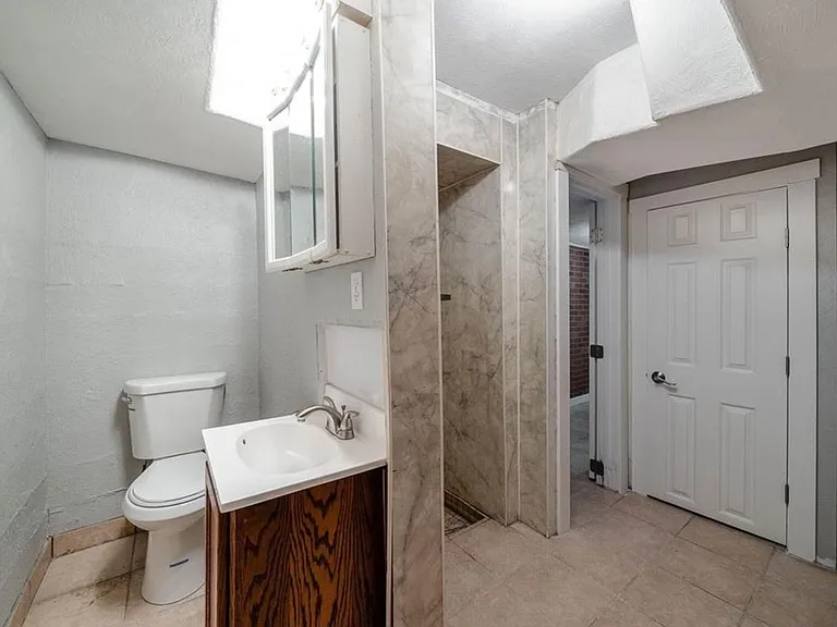 2503 Shipman Ln SE — Photo 30