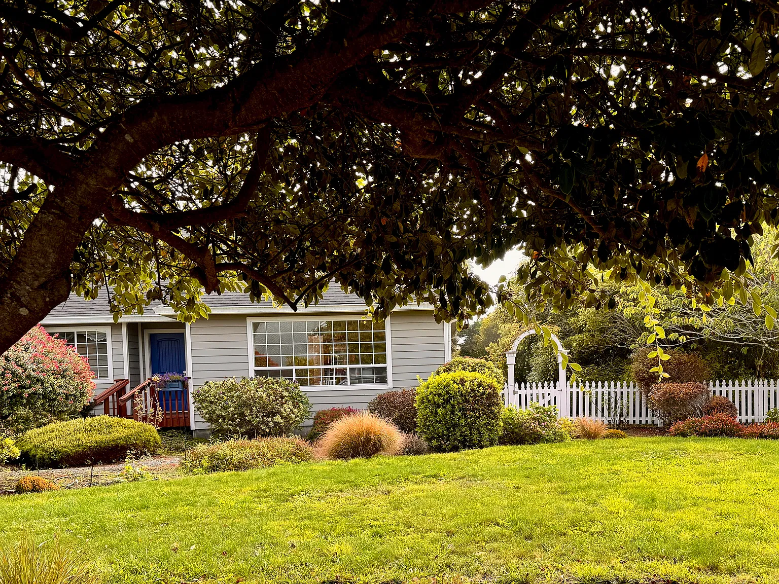3 bed, 1850 sqft, $3,000 — Photo 2
