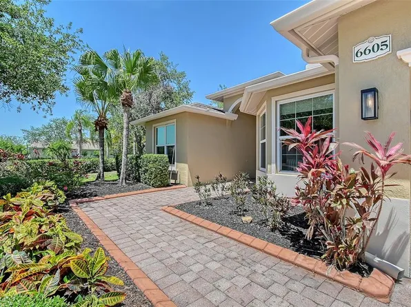 6605 38th Ln E, Sarasota, FL 34243
