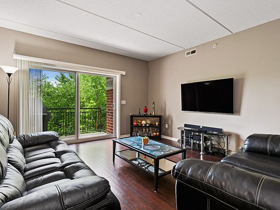 2nd image of 3401 N Carriageway Dr Unit 407