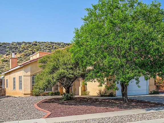 2nd image of 5017 Rockcress Dr NW