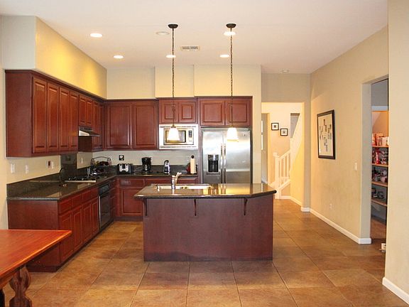 4th image of 1659 Cherry Blossom Ct