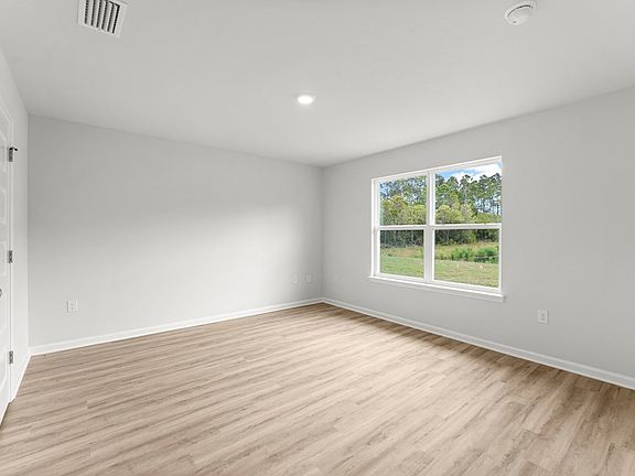 2nd image of 498 Cove Ln