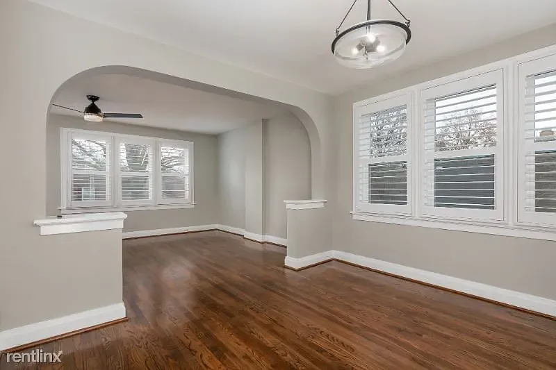 1 bed, 1150 sqft, $1,600 — Photo 3