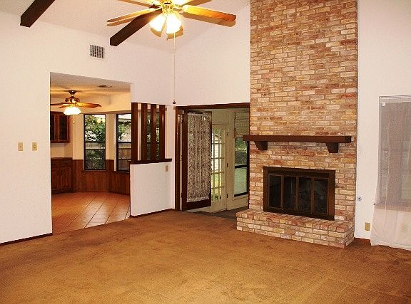 4th image of 14422 Indian Woods