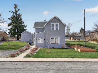 228 N 21st St, Fort Macleod, AB T0L0Z0