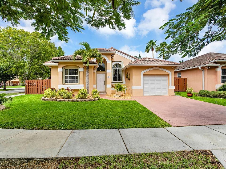 1st image of 9437 SW 183rd Ter