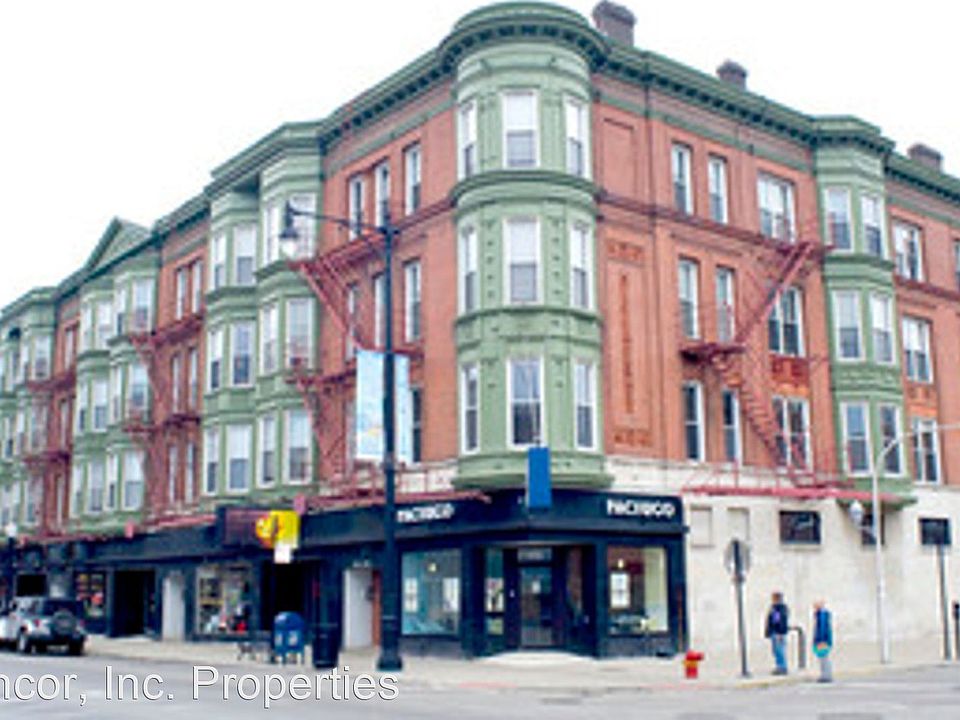 1st image of 3251 N Broadway St APT 1A