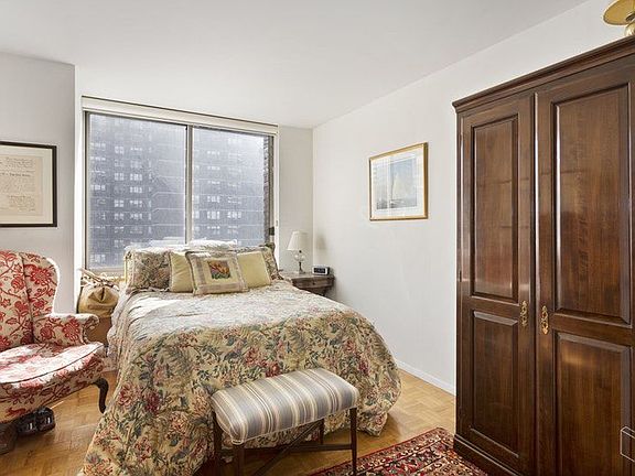 5th image of 200 E 89th St APT 7G
