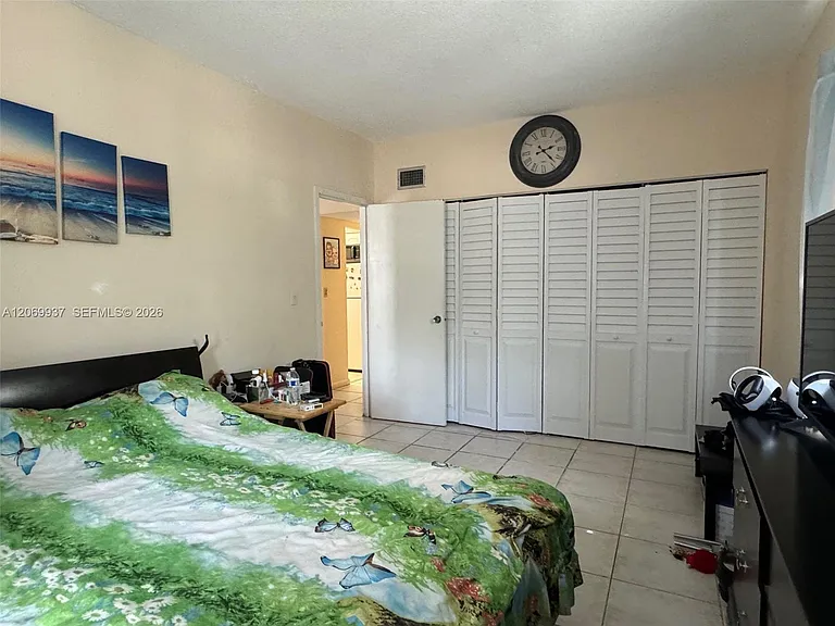 2200 E Hallandale Beach Blvd #112 — Photo 9