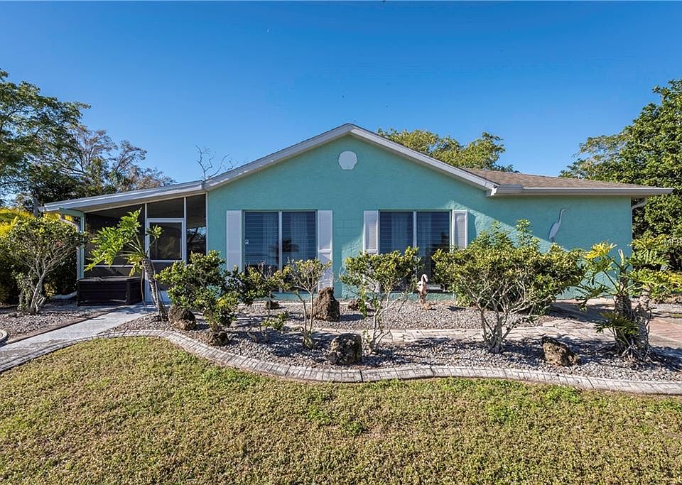 1st image of 690 Floral Ln