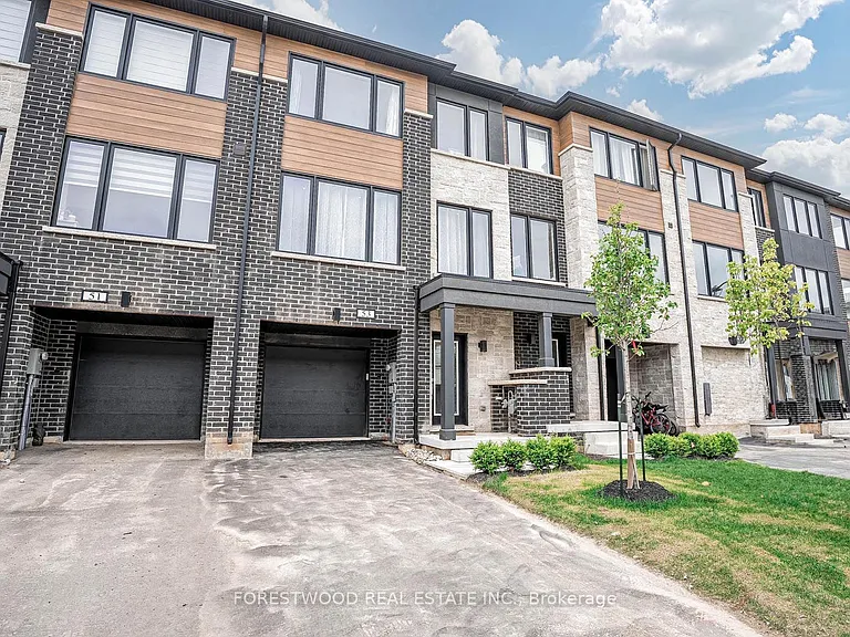 53 Humberstone Dr — Photo 4