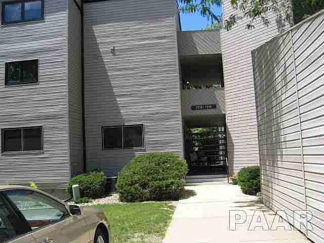 1st image of 7251 N Lakeside Ct