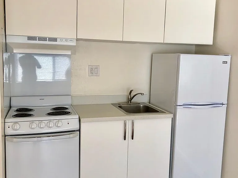 413 Huntington Ave #2 — Photo 6