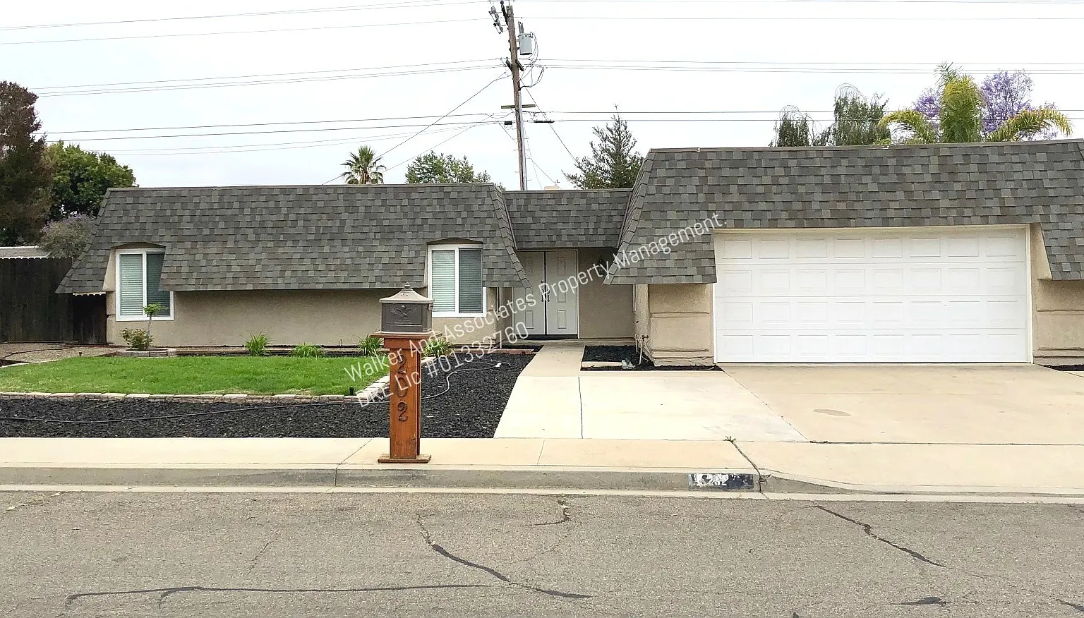202 Larkspur Dr. - 1 — Photo 4