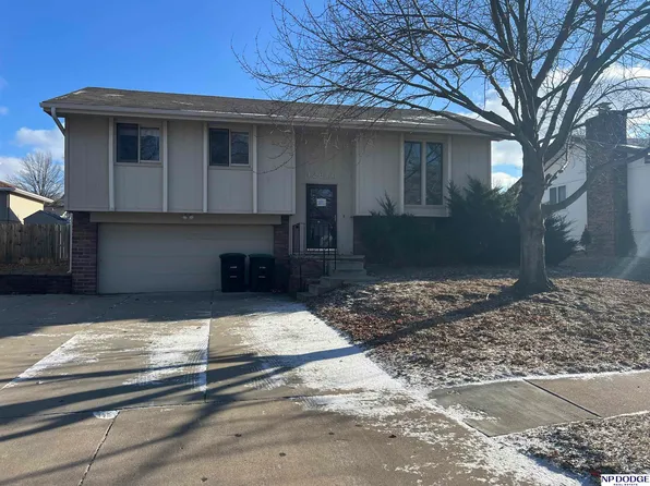 12811 Erskine St, Omaha, NE 68164