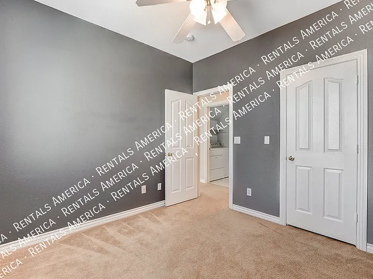 7624 Whispering River St — Photo 19