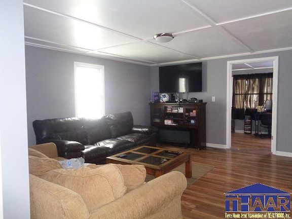 2nd image of 411 W National Ave W