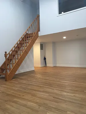 Rented by Mossanen Group | media 41