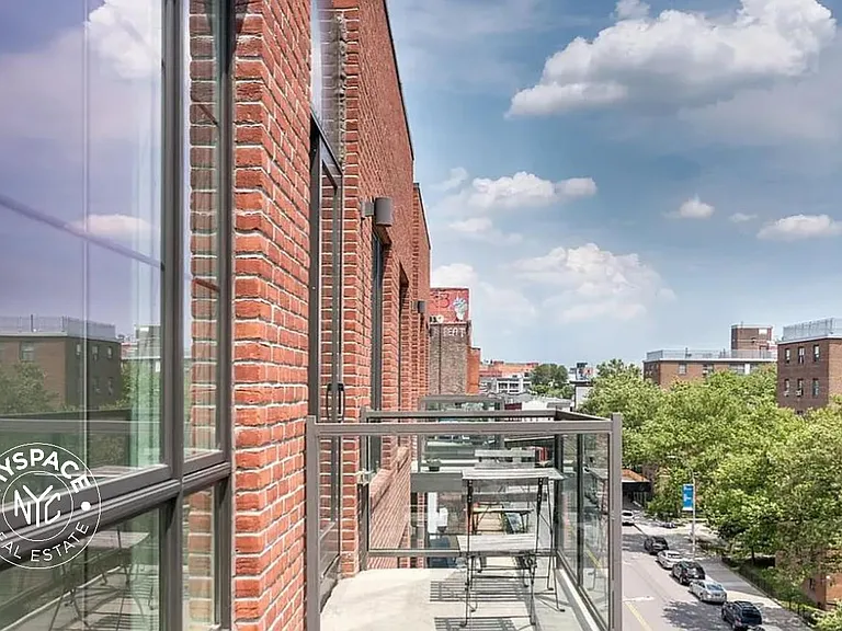 869 Park Ave #5C — Photo 6