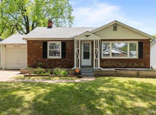 8036 Titus Rd, Saint Louis, MO 63114