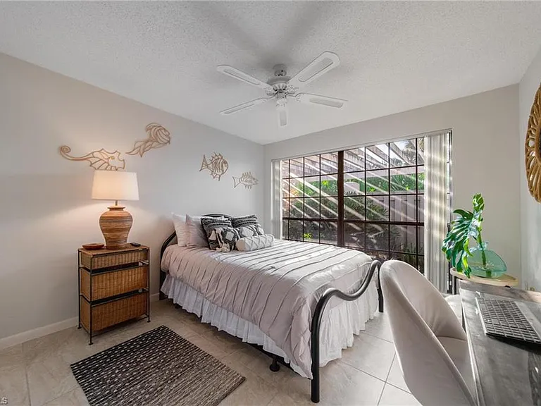 878 Meadowland Dr #G — Photo 13