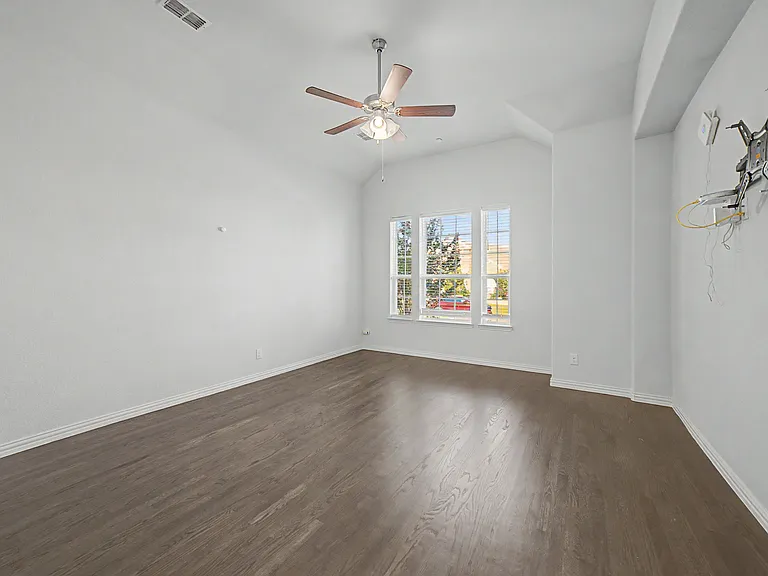 6862 Mistley Park — Photo 18