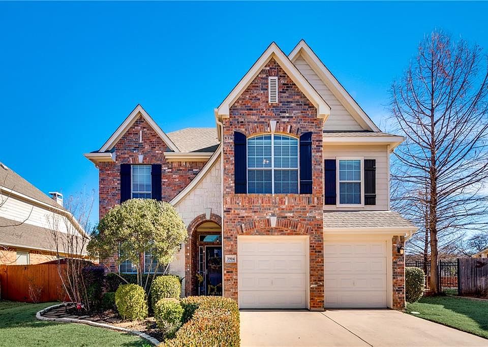 1st image of 3904 Silverwood Ln