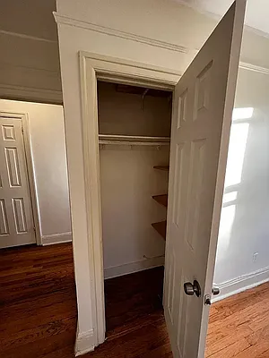 Rented by City Connections Realty | media 6