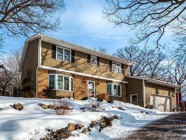 1st image of 2940 Xanthus Ln N